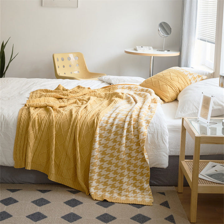 Women’s Knit Snuggle Blanket Kalsten