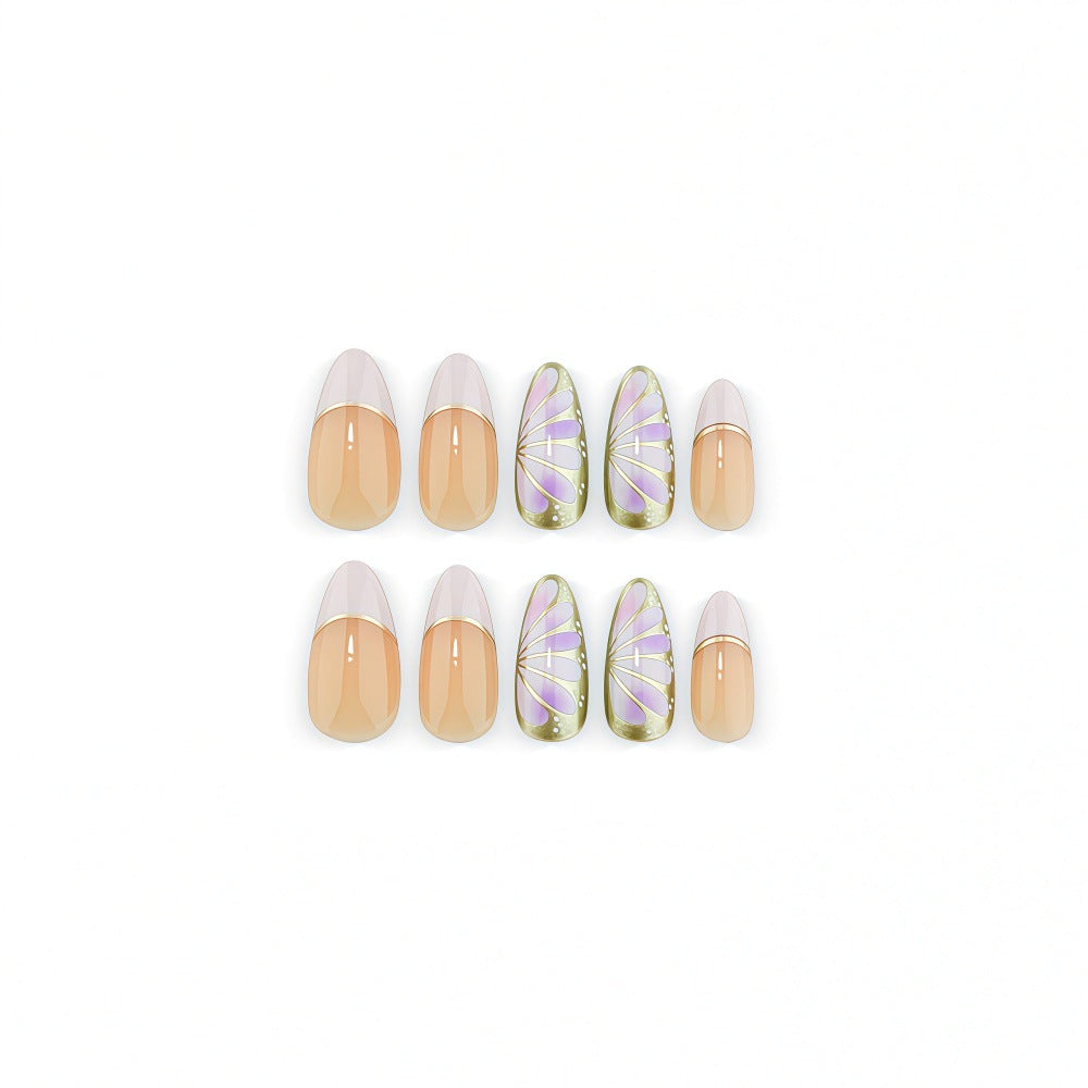 Artificial nails with luxurious gold edge and filigree design Kalsten
