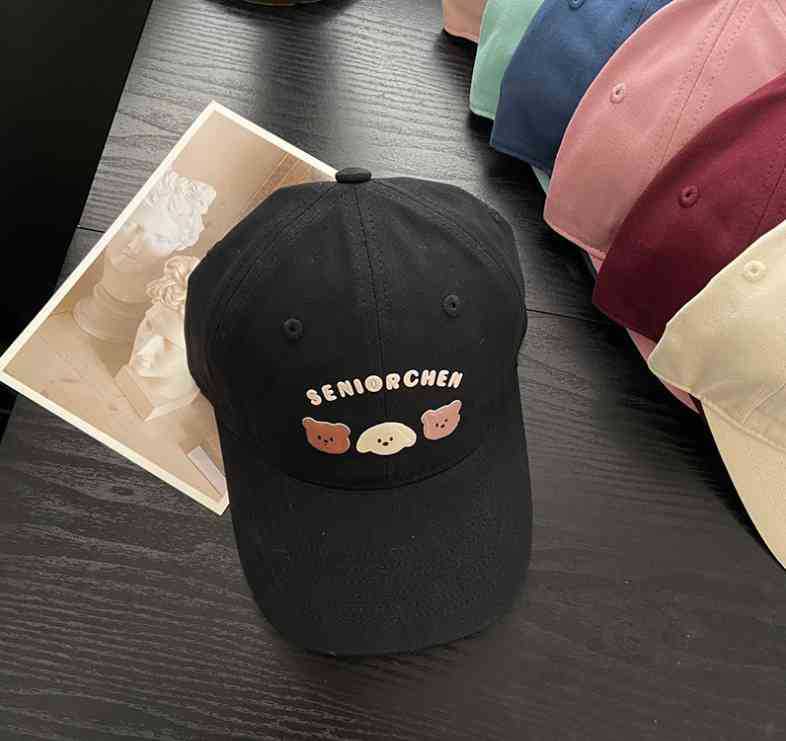 Women's Playful Graphic Cap Kalsten