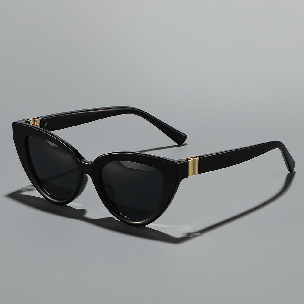 Women's Cat-Eye Sunglasses with high-quality UV protection and luxurious design Kalsten