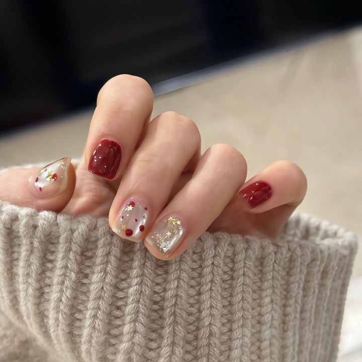 Nail set with sparkling glitter details and creative designs Kalsten