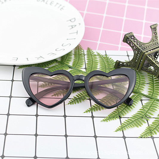 Women's Heart-Shaped Sunglasses with High-Quality UV Protection and Stylish Design Kalsten
