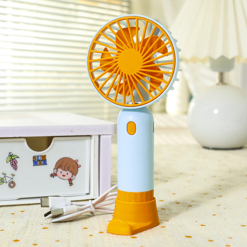 Portable hand fan with ergonomic grip and USB charging function Kalsten