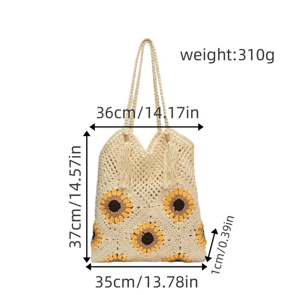 Large and Flexible Bag Made of Natural Material with Flower Pattern Kalsten