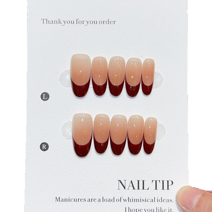 Elegant artificial nails with modern gradient effects Kalsten