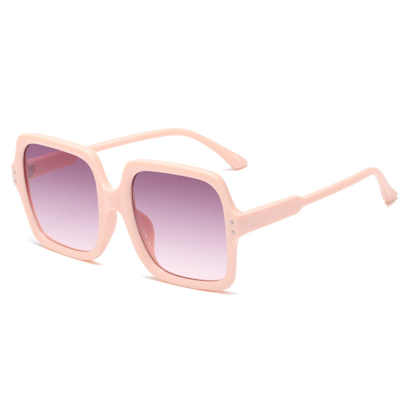 Women’s trendy oversized sunglasses with modern design Kalsten