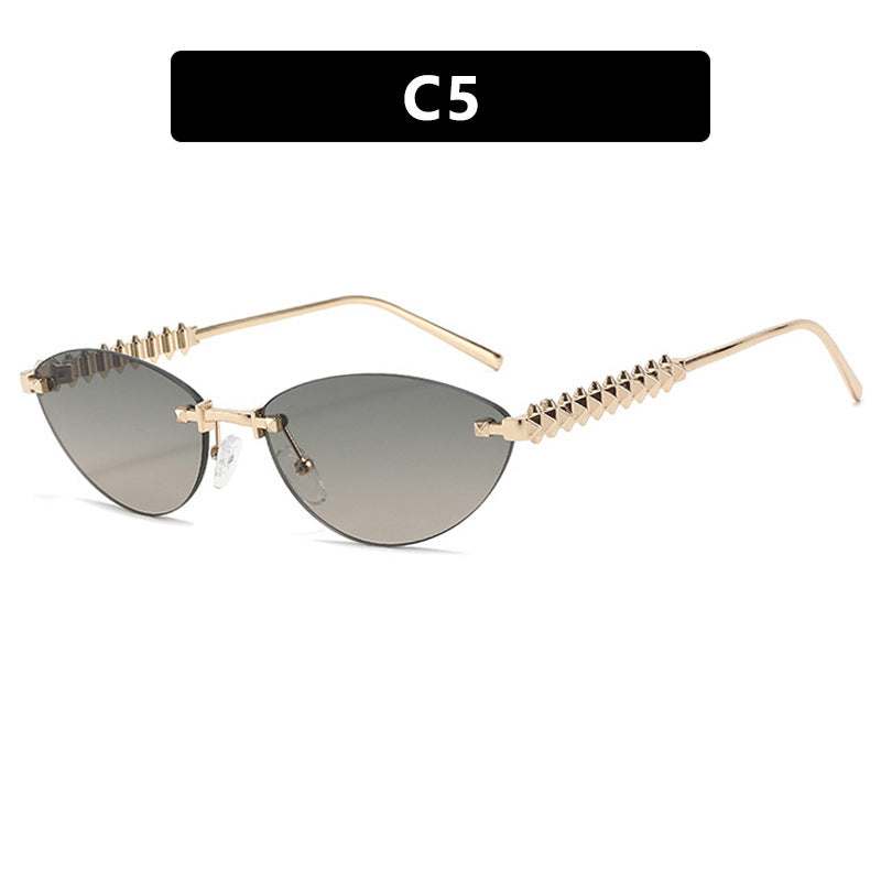 Women's sunglasses in modern, geometric design with stylish metal frame and UV protection Kalsten