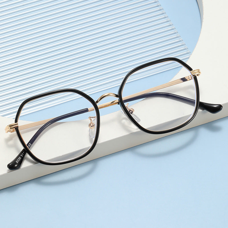 Ladies fashionable glasses with unique geometry Kalsten