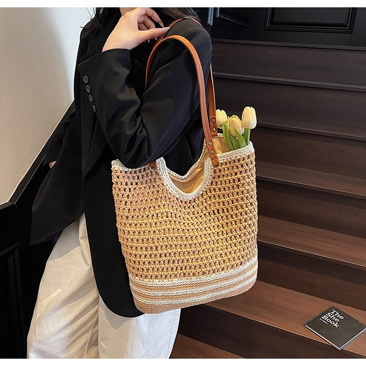 Braided beach bag with leather shoulder straps Kalsten