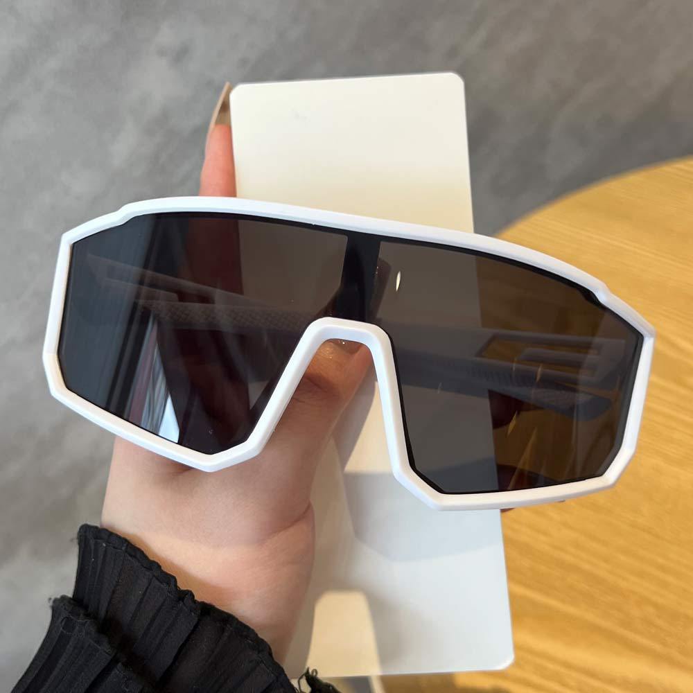 Men's Sleek Wraparound Sport Sunglasses Kalsten
