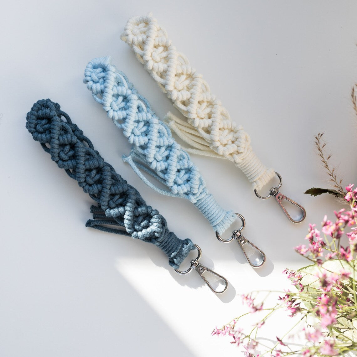 Macrame Keychain Holder Acalora