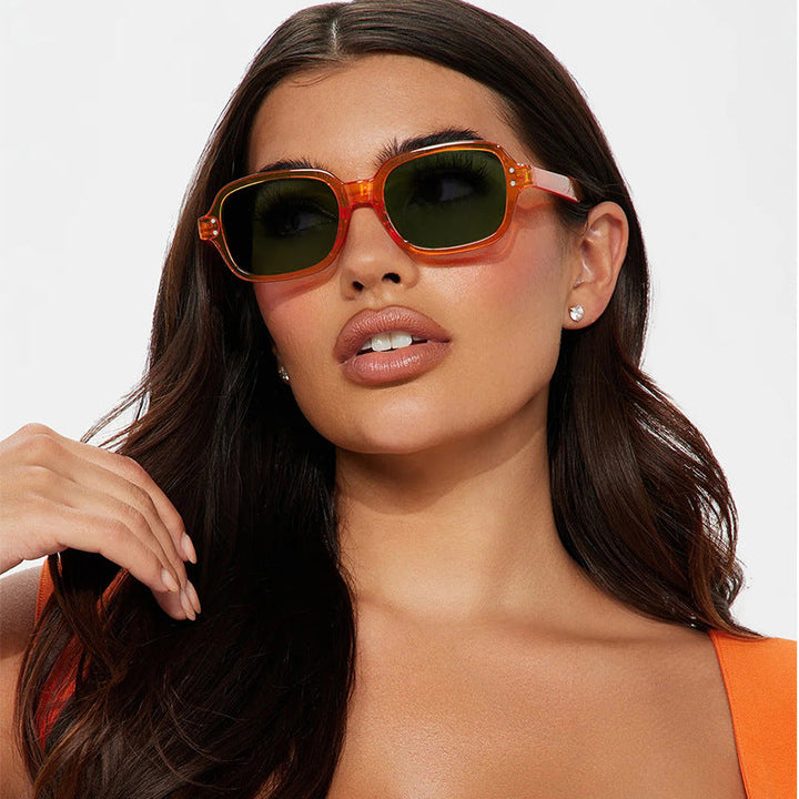 Women's sunglasses with modern, transparent frame and UV protection Kalsten