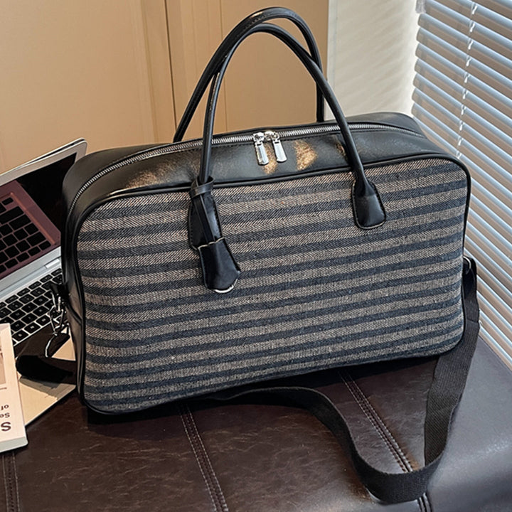 Elegant and Spacious Travel Bag Made of Faux Leather Kalsten