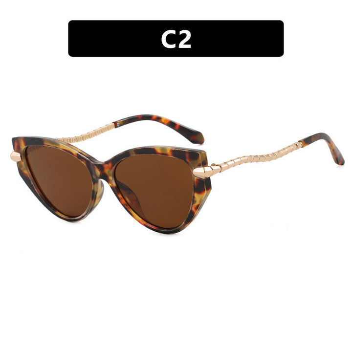 Ladies Cat-Eye Sunglasses with elegant metal frame and fashionable accents Kalsten
