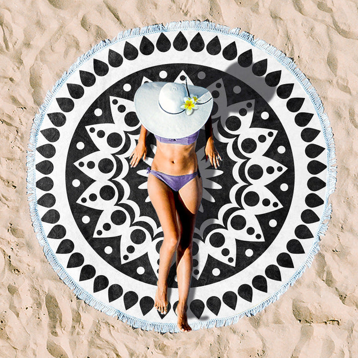 Round beach towel with artistic lotus design Kalsten