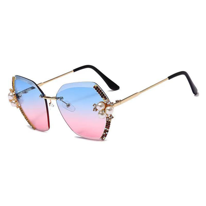 Women extravagant oversized sunglasses with pearl embellishments Kalsten