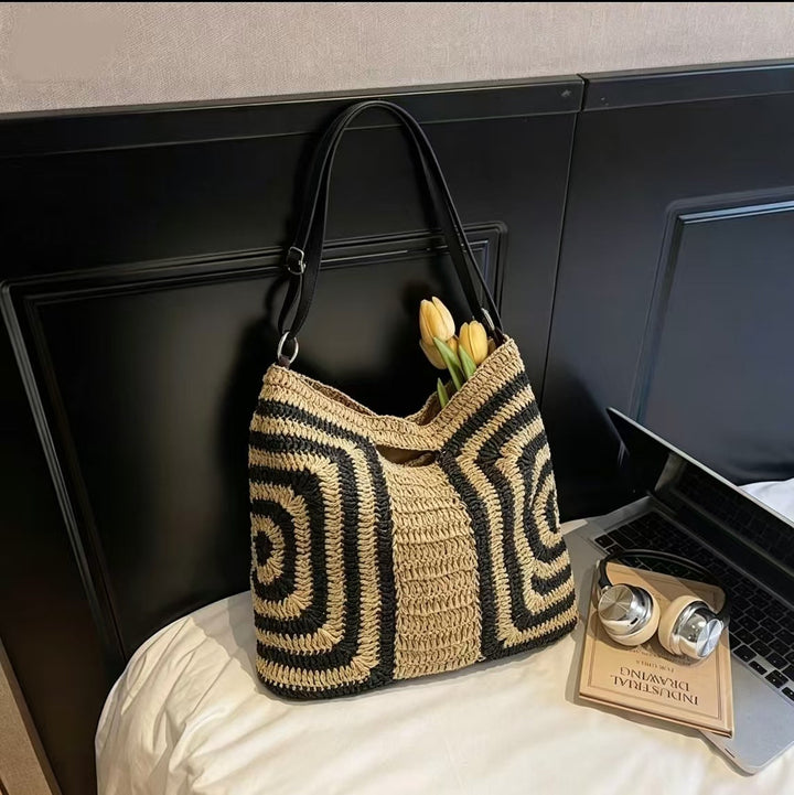 Handbag with Modern Geometric Design Kalsten