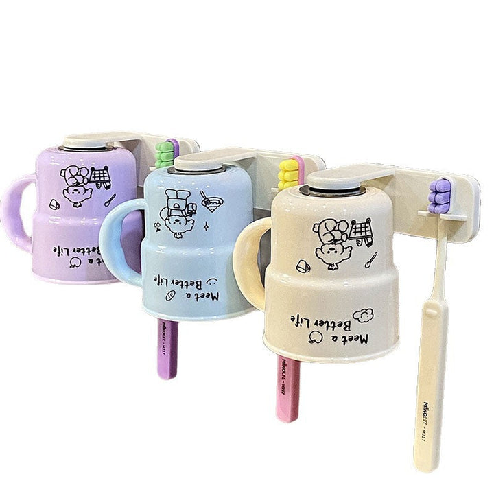 Wall-mounted cup holder with creative and playful design Kalsten