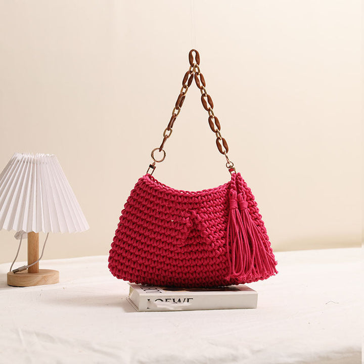 Handcrafted macrame bag with fashionable fringes Kalsten