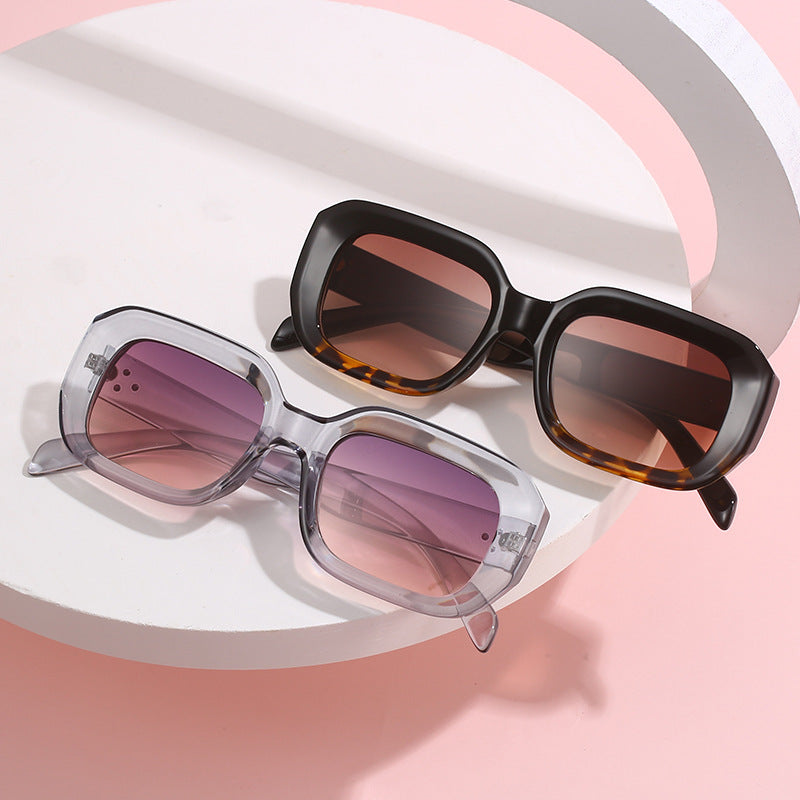 Ladies oversized square sunglasses with trendy design Kalsten