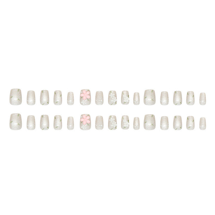 Floral Embellished Press-On Nail Art Kalsten