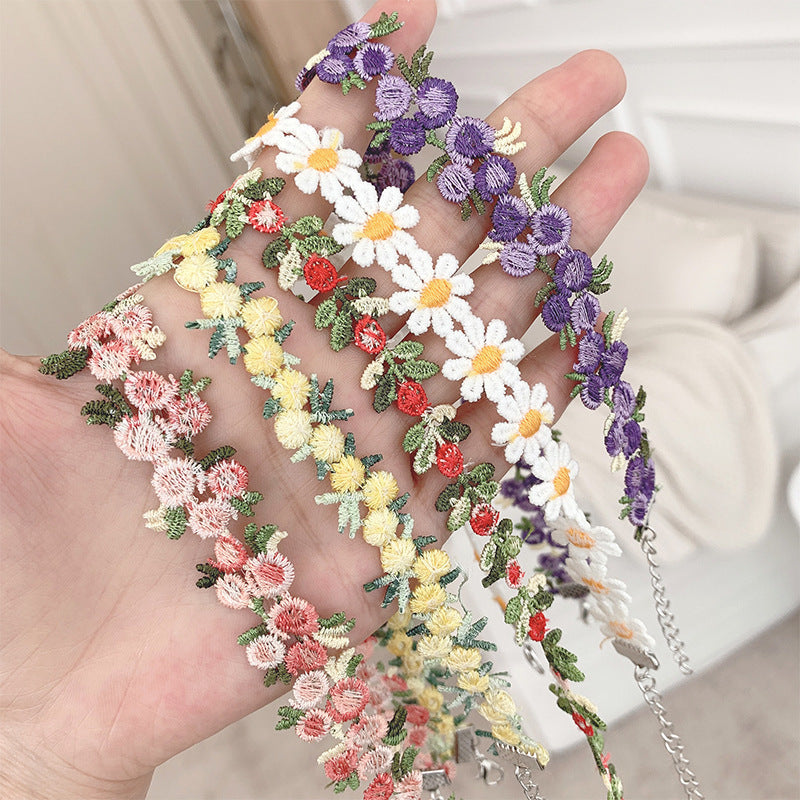 Floral Choker Necklace Kalsten