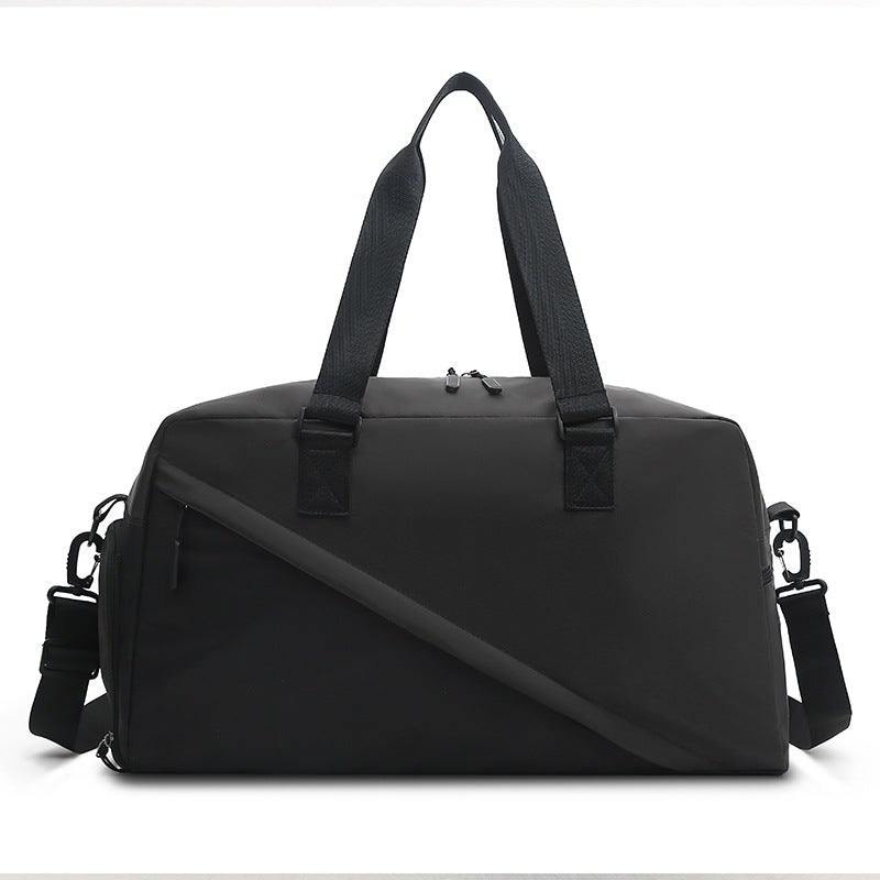 Sporty travel bag with adjustable shoulder strap and practical organizer compartments Kalsten