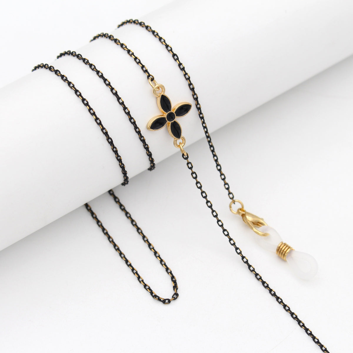 Elegant Pearl-Accented Eyewear Retainer Chain Acalora