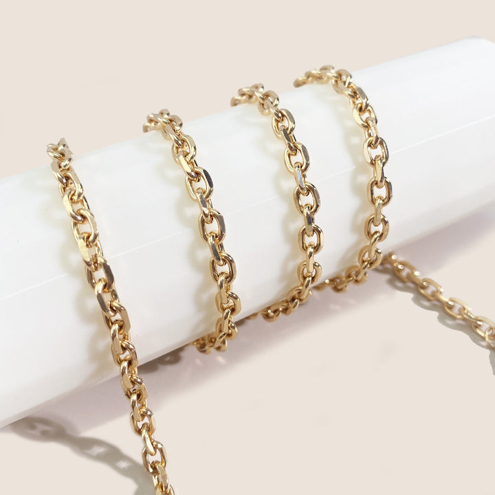 Fashionable Gold Chain Eyewear Connector Kalsten