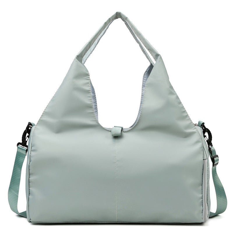 Sporty Weekend Bag With Ergonomic Carrying Handle And Versatile Compartment Setup Kalsten