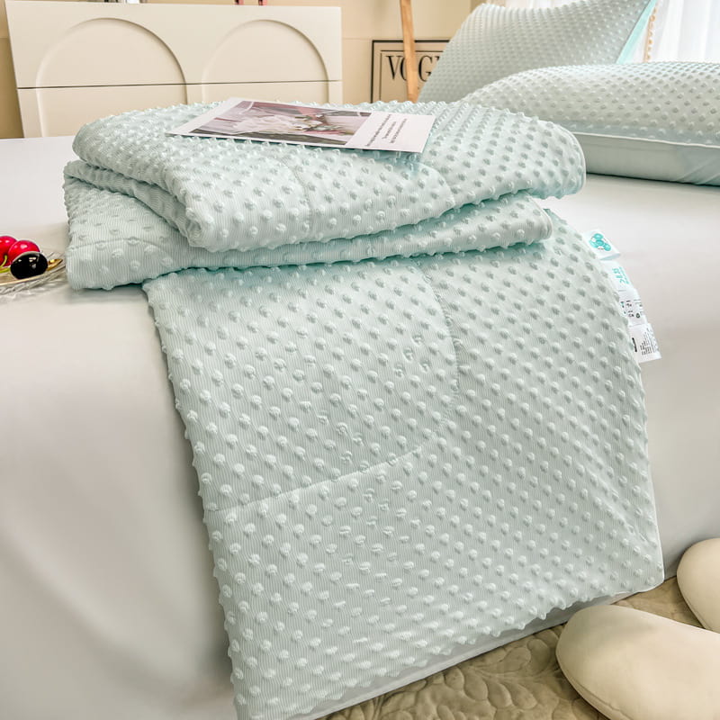 Reversible Textured Ultra-Soft Ice Cream-Like Cooling Summer Comforter | Kalsten