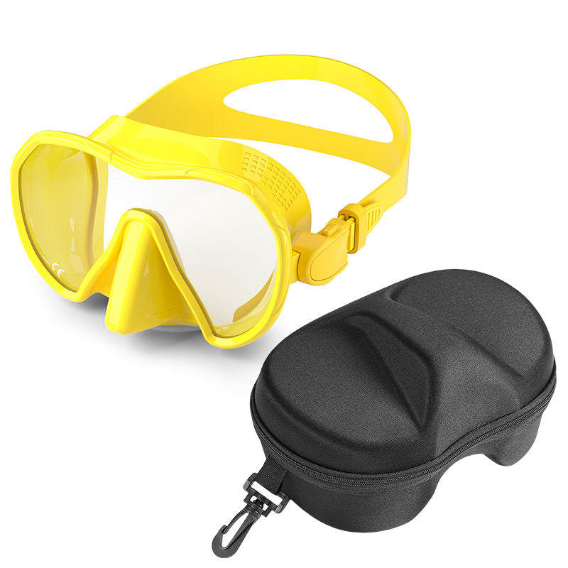 Diving mask with wide field of vision and comfortable wearing comfort Kalsten