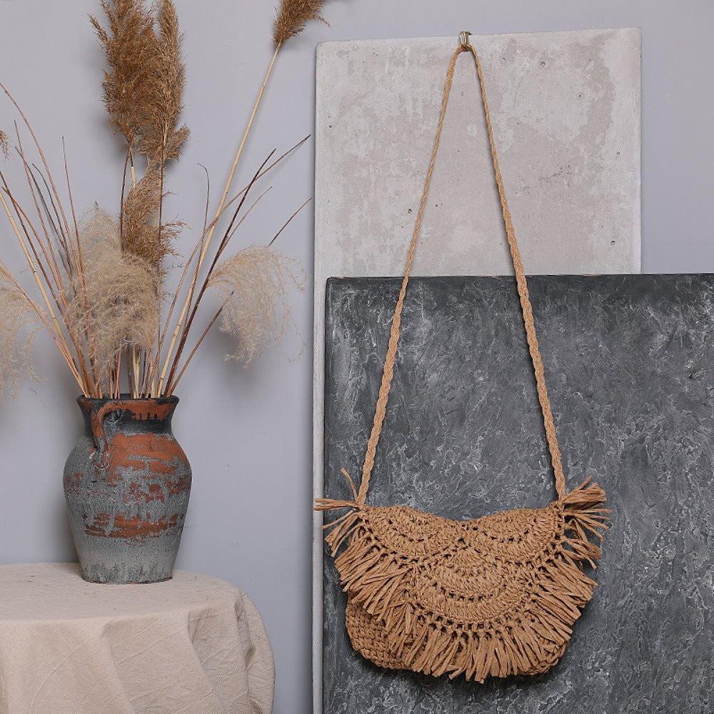 Boho Crossbody Bag Made of Handcrafted Natural Material Kalsten