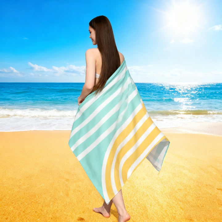 large and soft beach towel with striped pattern Kalsten