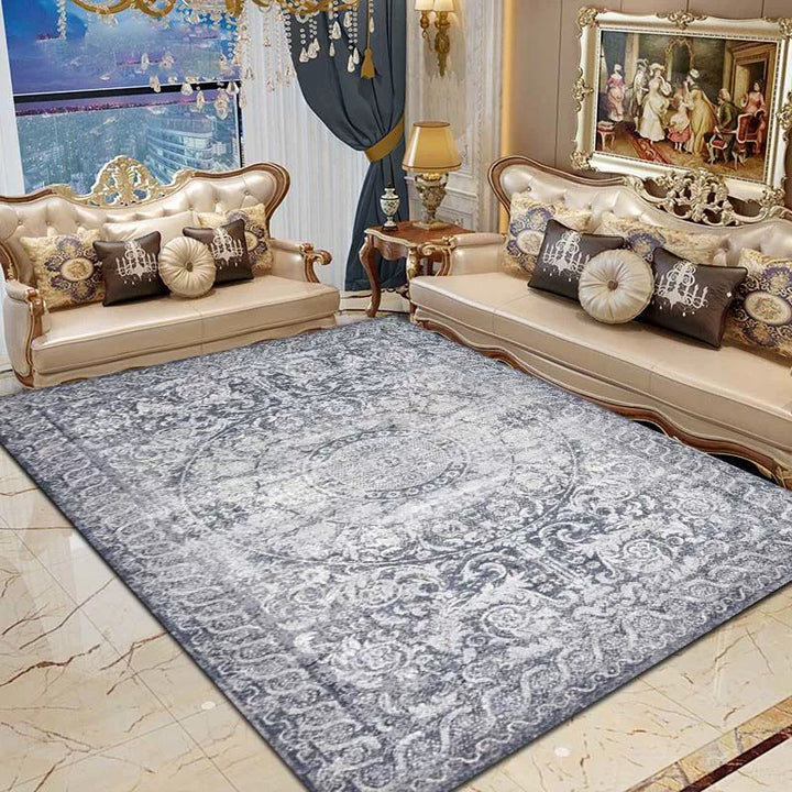Elegant Vintage-Inspired Area Rug