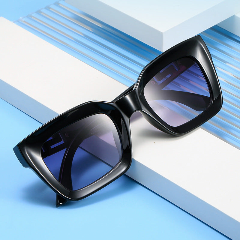 Ladies Square Sunglasses with Luxurious Design Kalsten