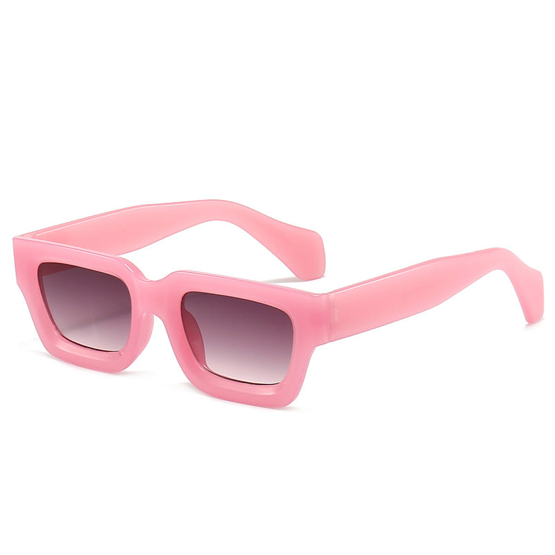 Women's trendy sunglasses with sturdy and transparent frame Kalsten
