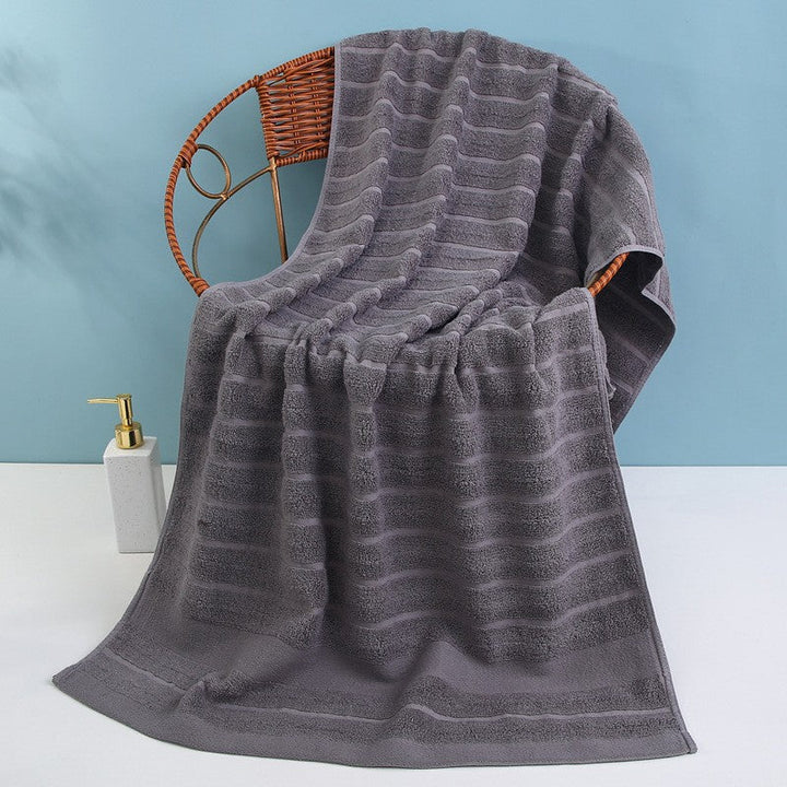 Terry Bath Towel with Elegant Stripes Kalsten