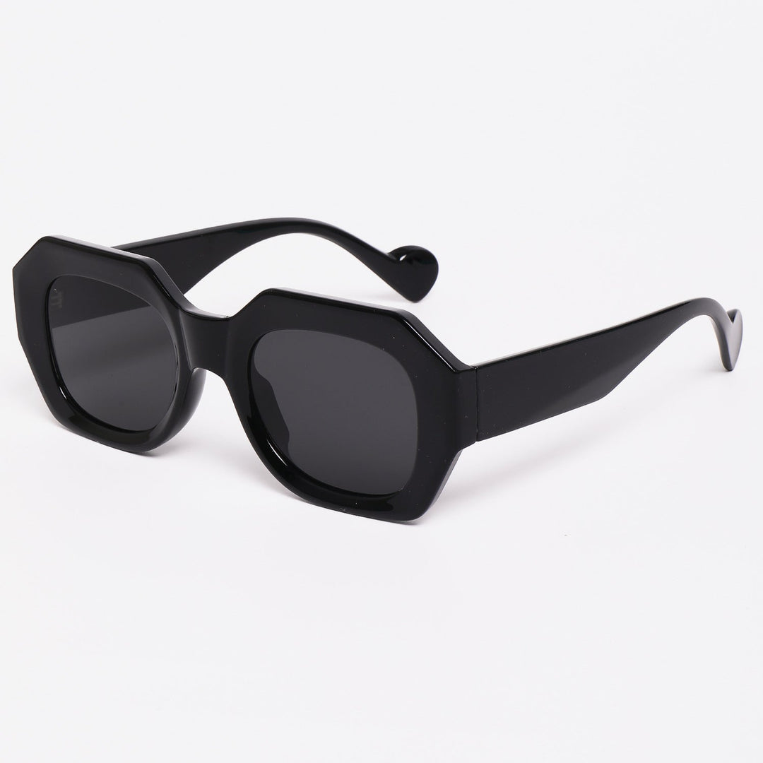 Women’s sunglasses in a unique, octagonal design with polarized lenses Kalsten