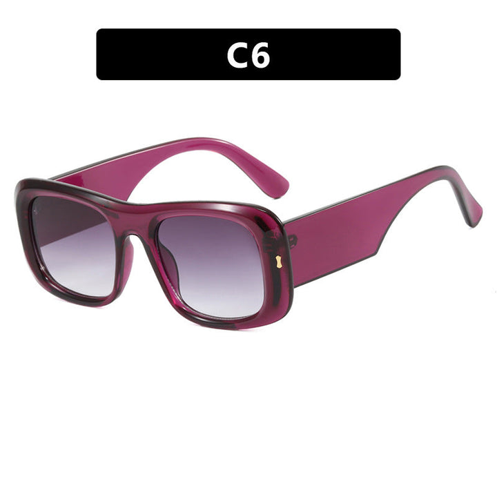Women's square sunglasses with reflective protective lenses and modern frame construction Kalsten