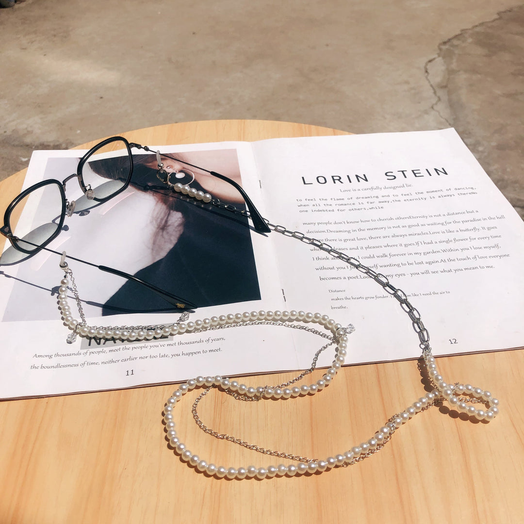 Elegant Pearl Accented Eyewear Chain Kalsten