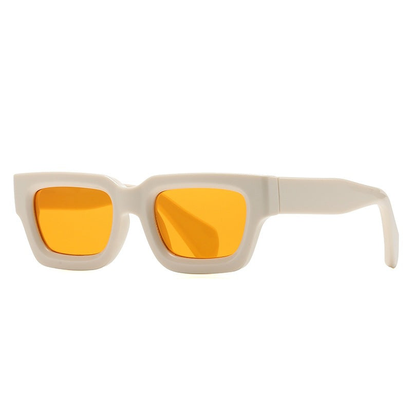 Women's oversized sunglasses in a modern, angular design Kalsten