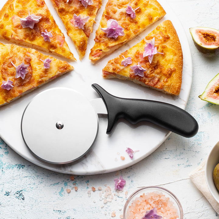 Ergonomic Pizza Cutter Made of Stainless Steel Kalsten