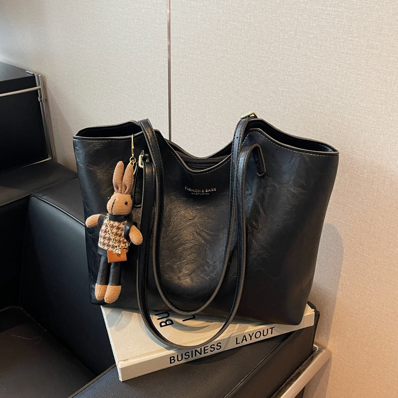Elegant Distressed Leather Tote Bag Kalsten