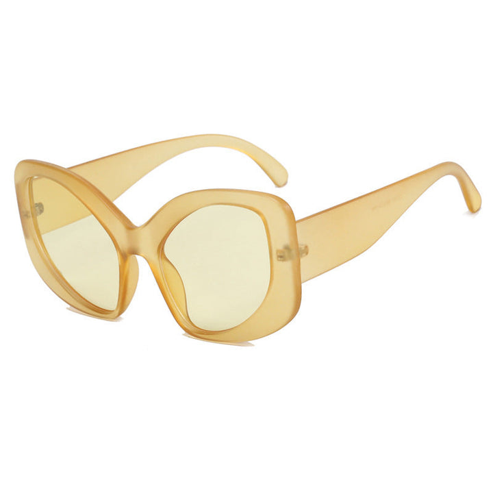 Women elegant oversized sunglasses with striking design Kalsten
