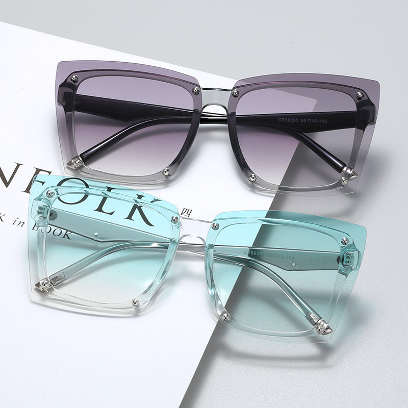 Women's statement sunglasses with stylish square frame and fashionable accents Kalsten