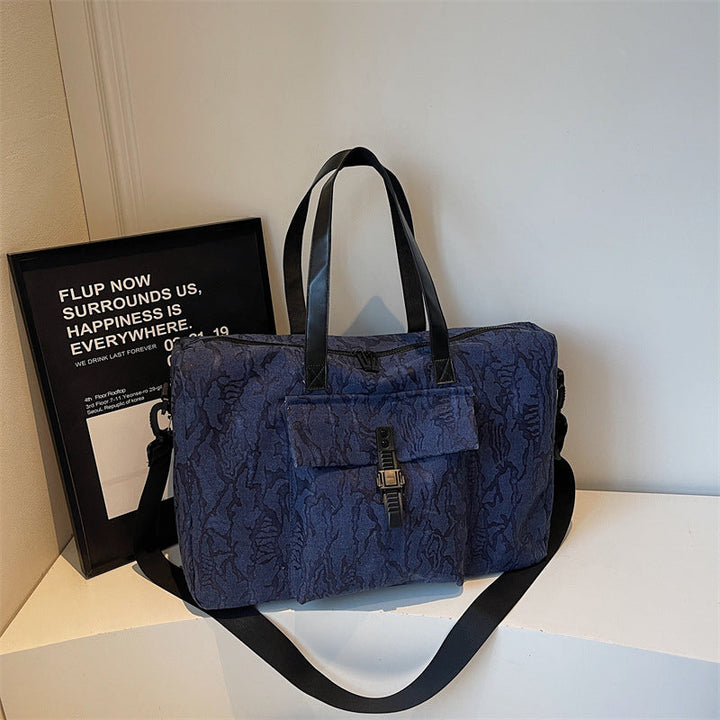 Board and travel bag with adjustable shoulder strap Kalsten