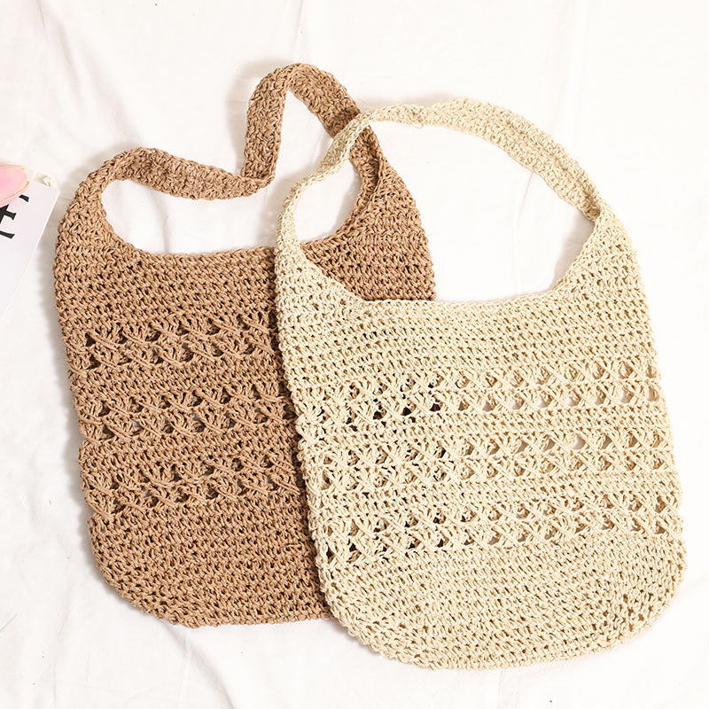 Crocheted shoulder bag with decorative hole pattern Kalsten