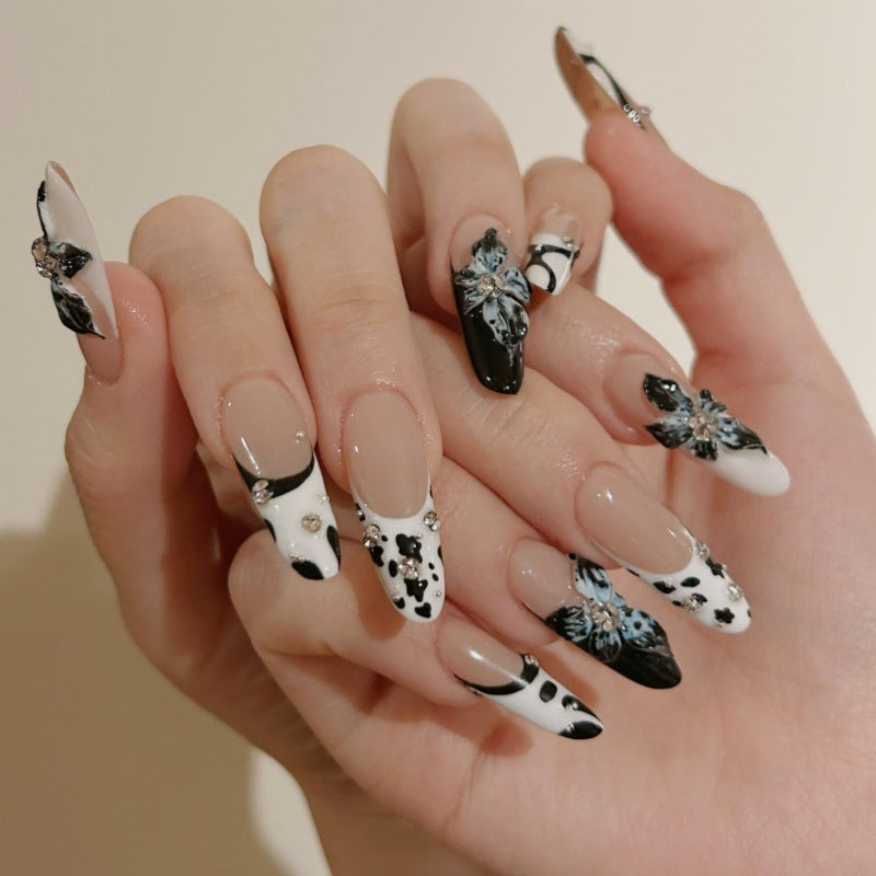 Animal-Inspired Press-On Nail Art Set Kalsten