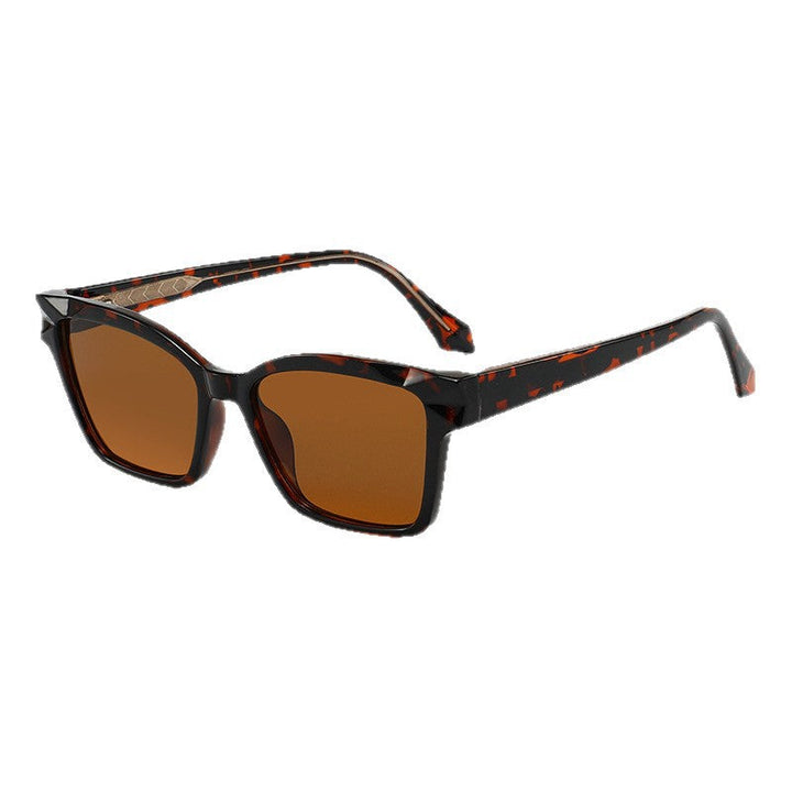Ladies sunglasses in trendy, geometric design Kalsten